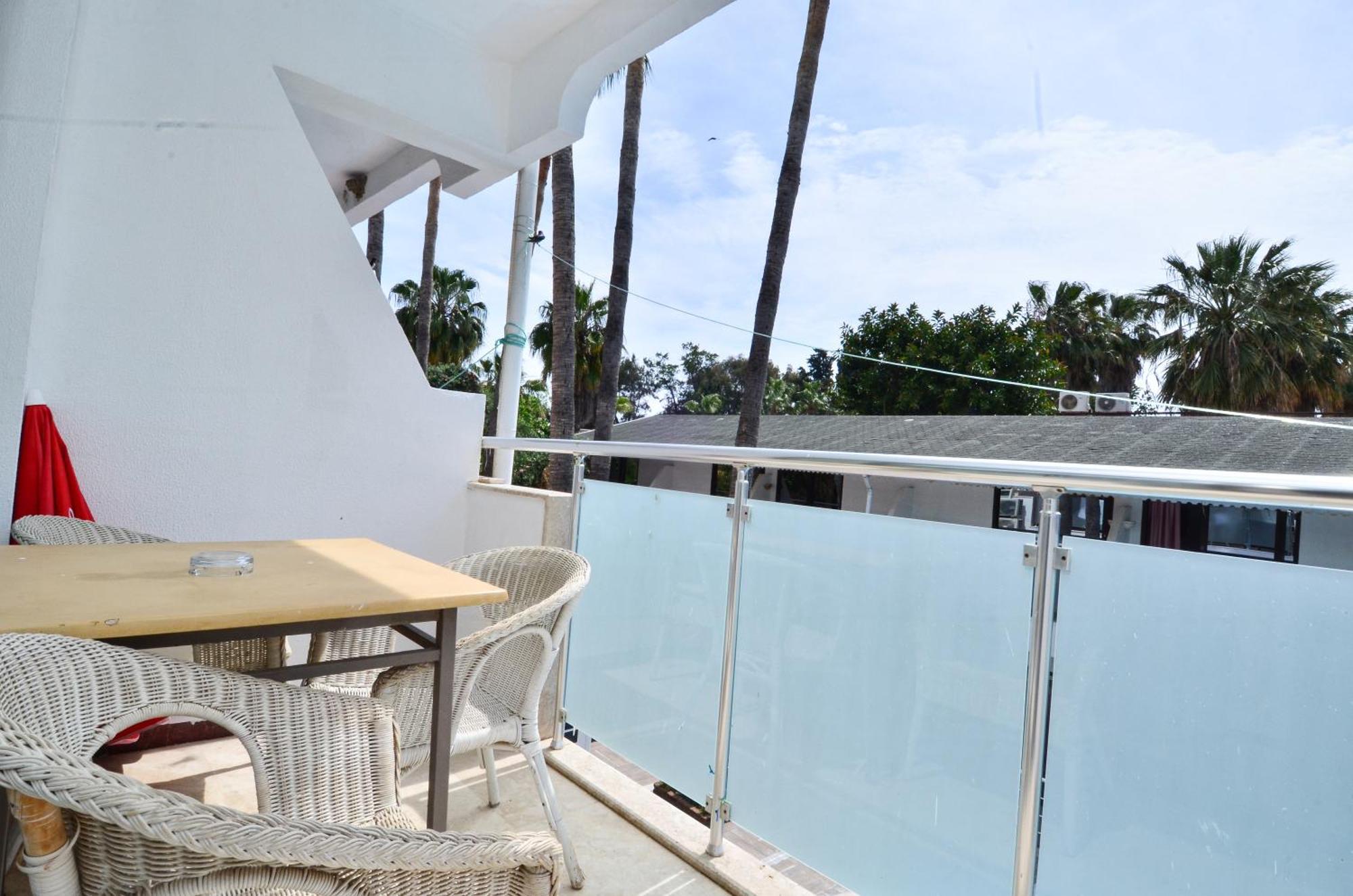 Tropic Beach Club Side Hotel Exterior photo